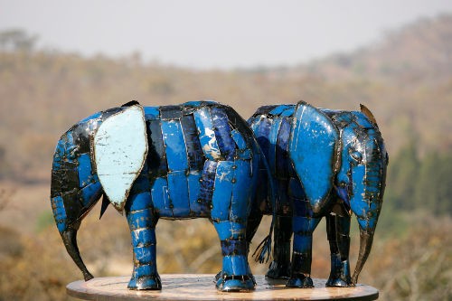 elephants.jpg